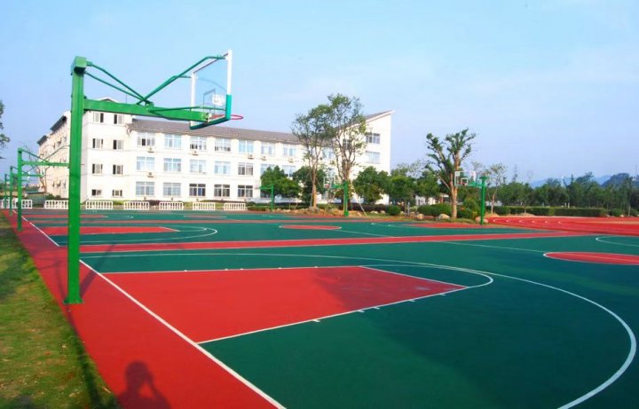硅PU籃球場